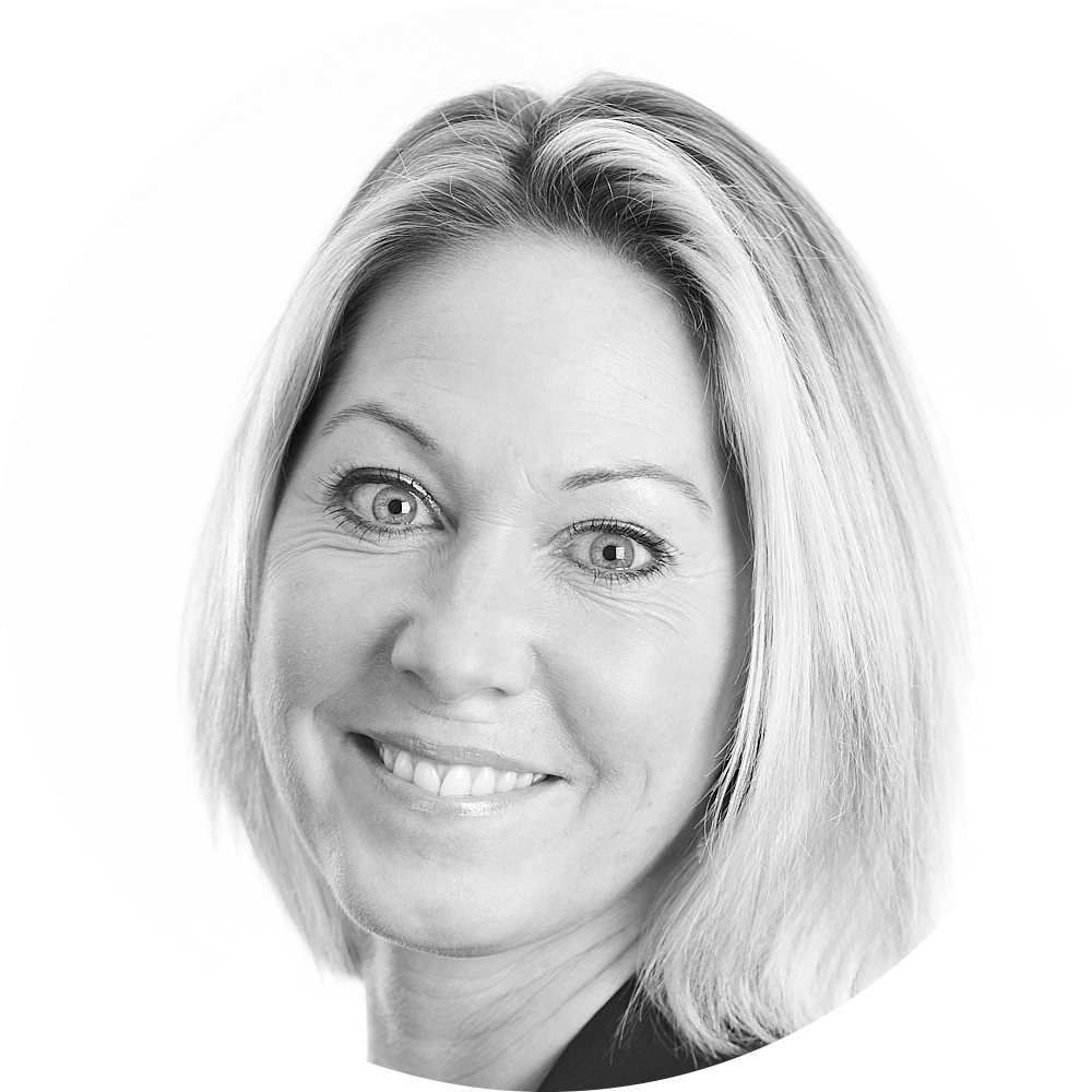 Go to the profile of Julie Daniels