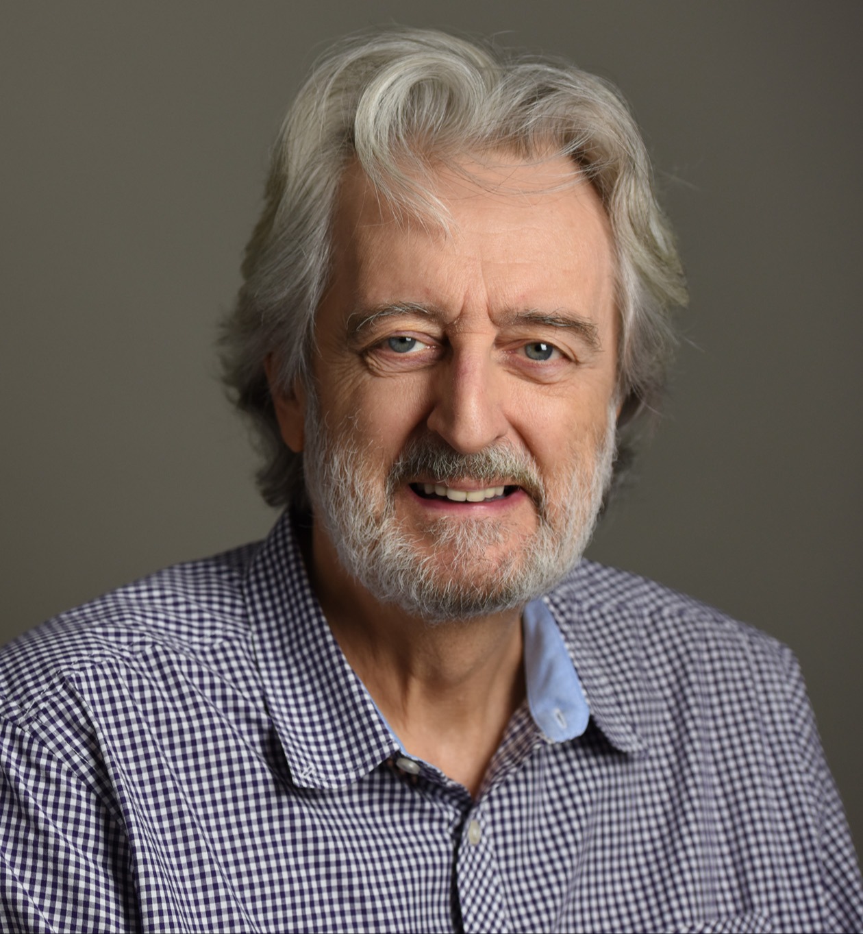 Go to the profile of Paul